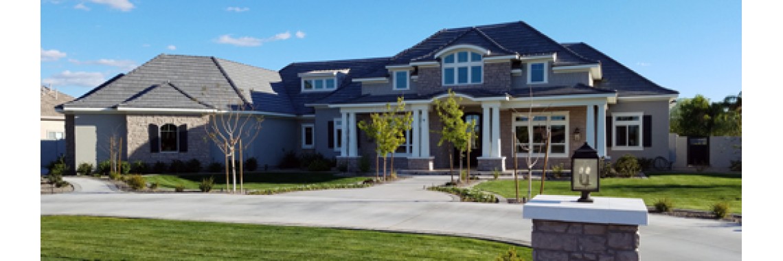 Window Cleaning at a house